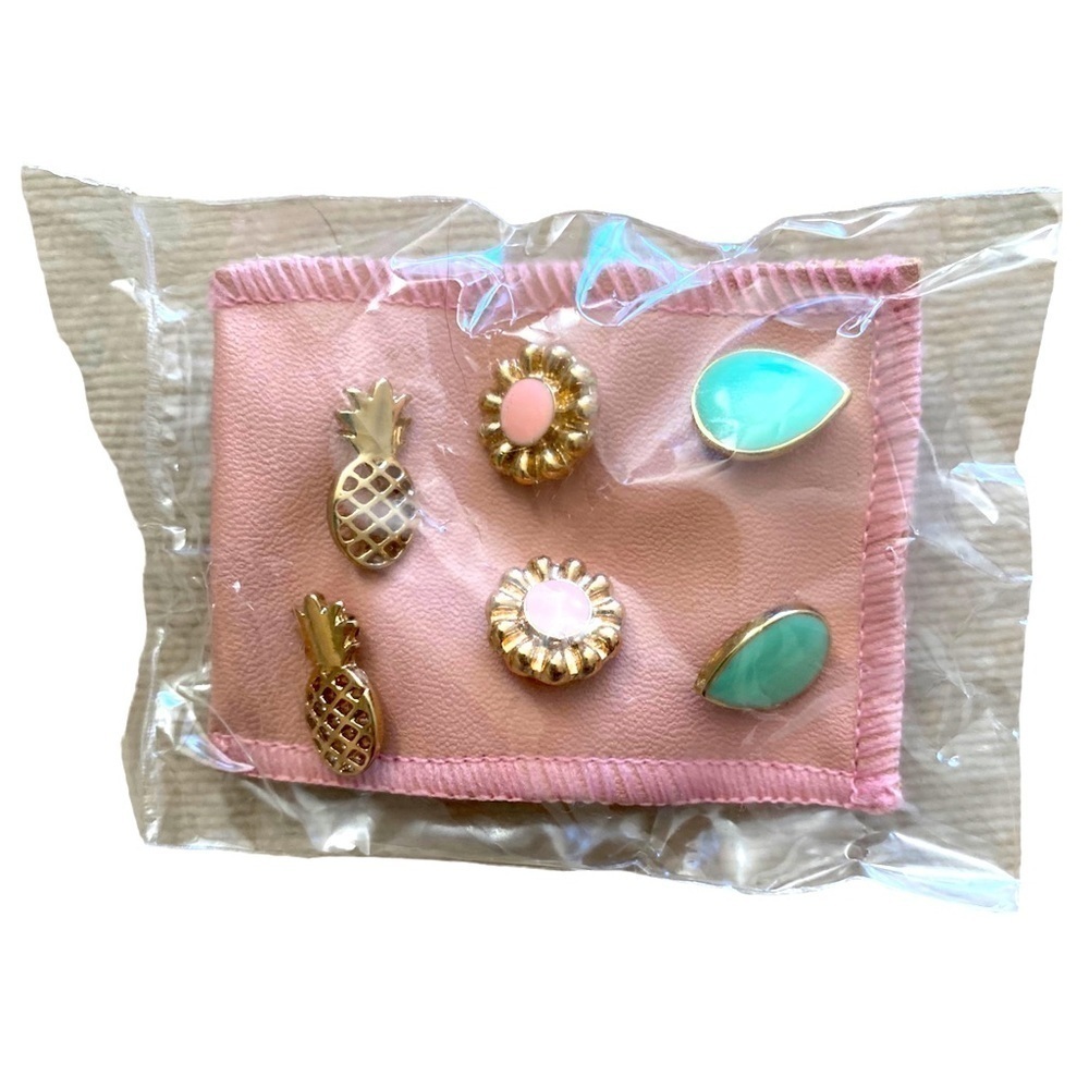 Avon Gold Stud Earrings Set of Three